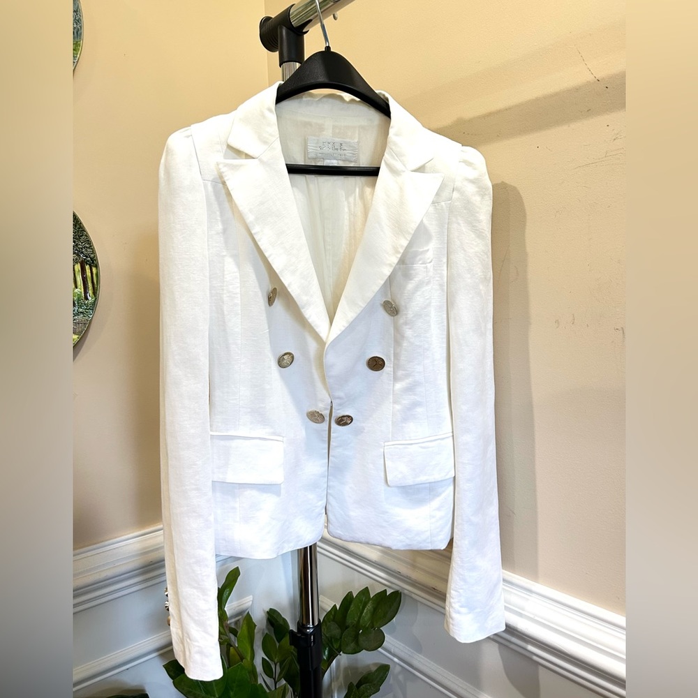 Jill By Jill Stuart Cropped Blazer